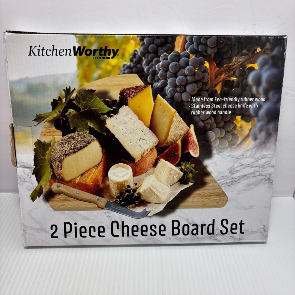 KitchenWorthy 2 Piece Cheese‎ Board Set Rubberwood Cheeseboard and Knife  NEW